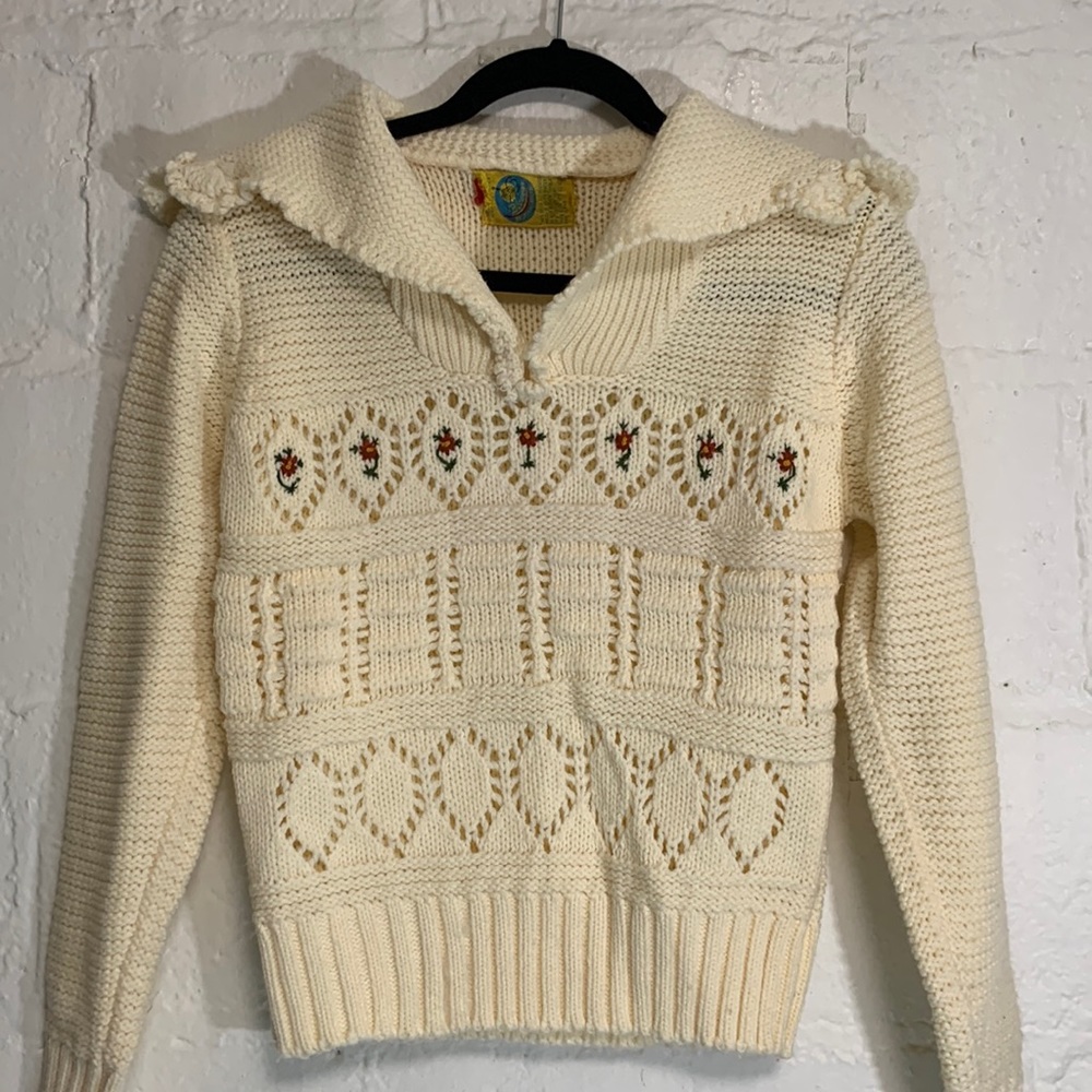 Vintage Ivory V-Neck Sweater